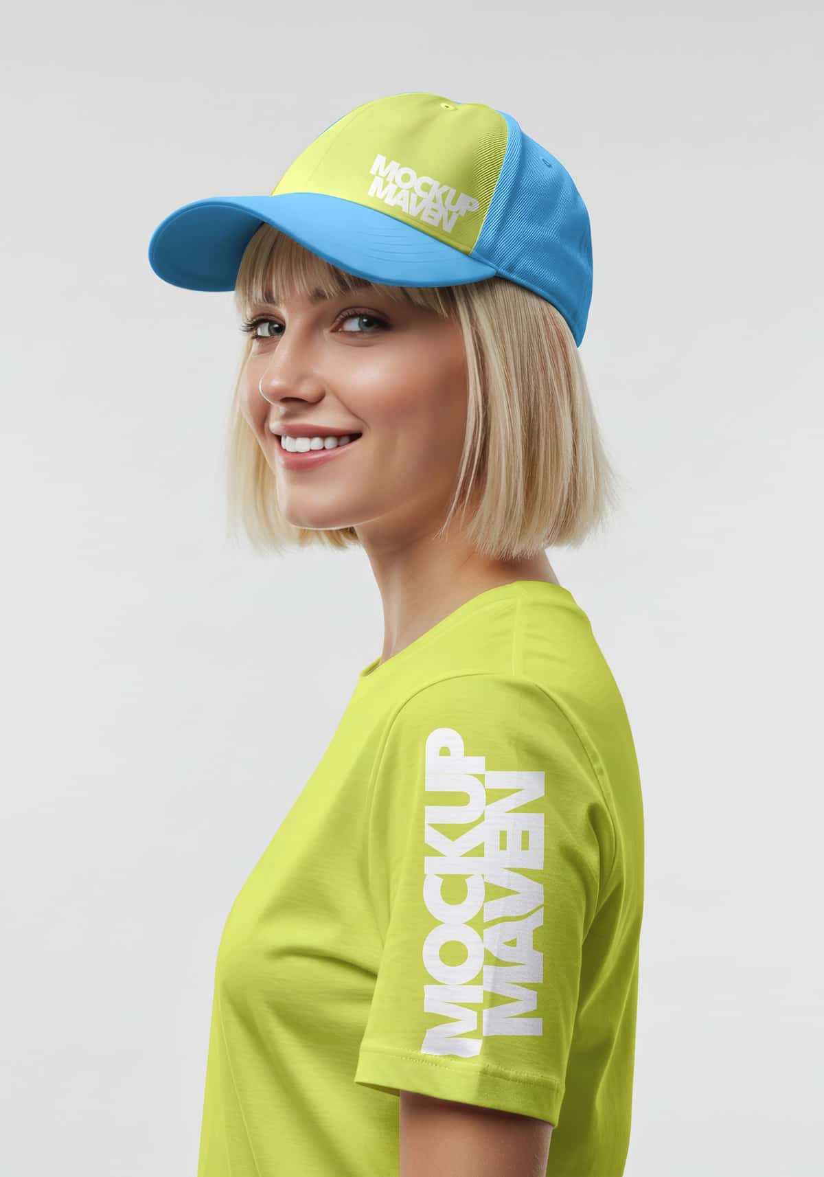 Beysbol qalpoqli futbolka maketi kiygan ayol | Woman wearing baseball cap t shirt mockup 1