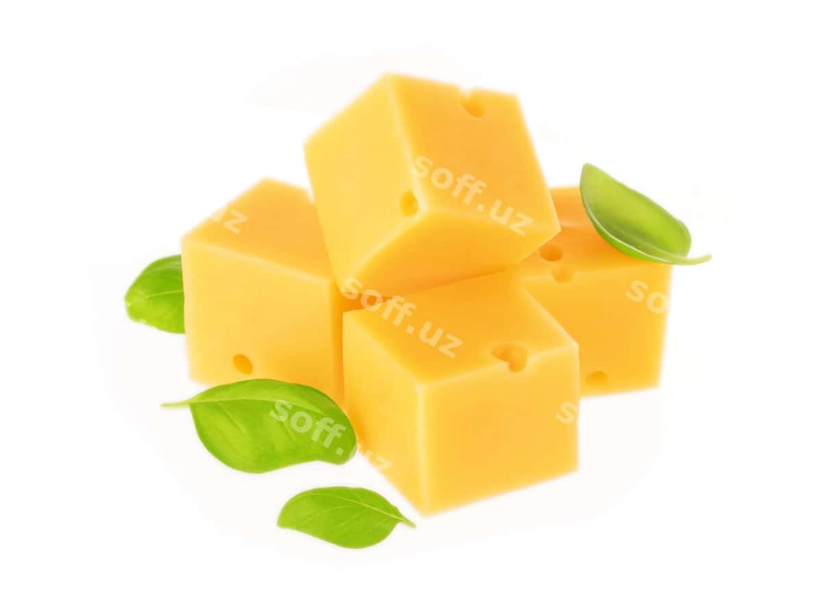 Pishloq kubiklari ajralgan | Cheese cubes isolated 1