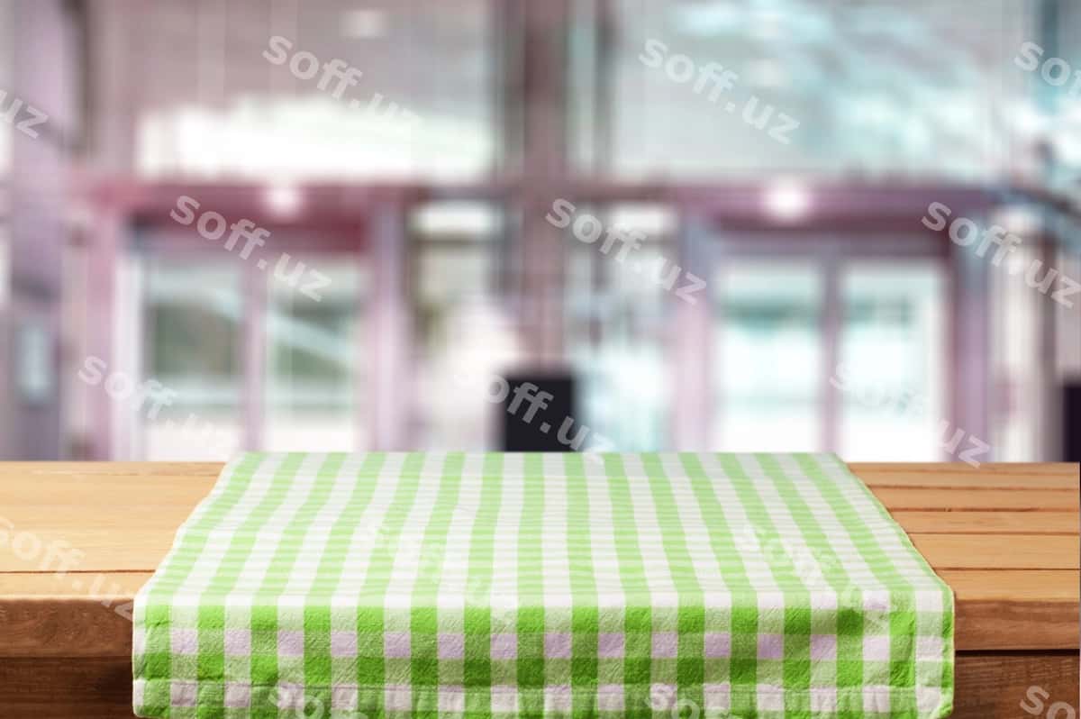 Rangli chizilgan masofa yog'och stol | Colored checked tablecloth wooden table 1