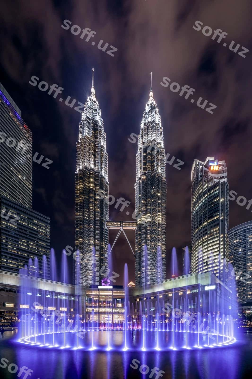 Yoritilgan zamonaviy binolar shahar kechasi | Illuminated modern buildings city night 1