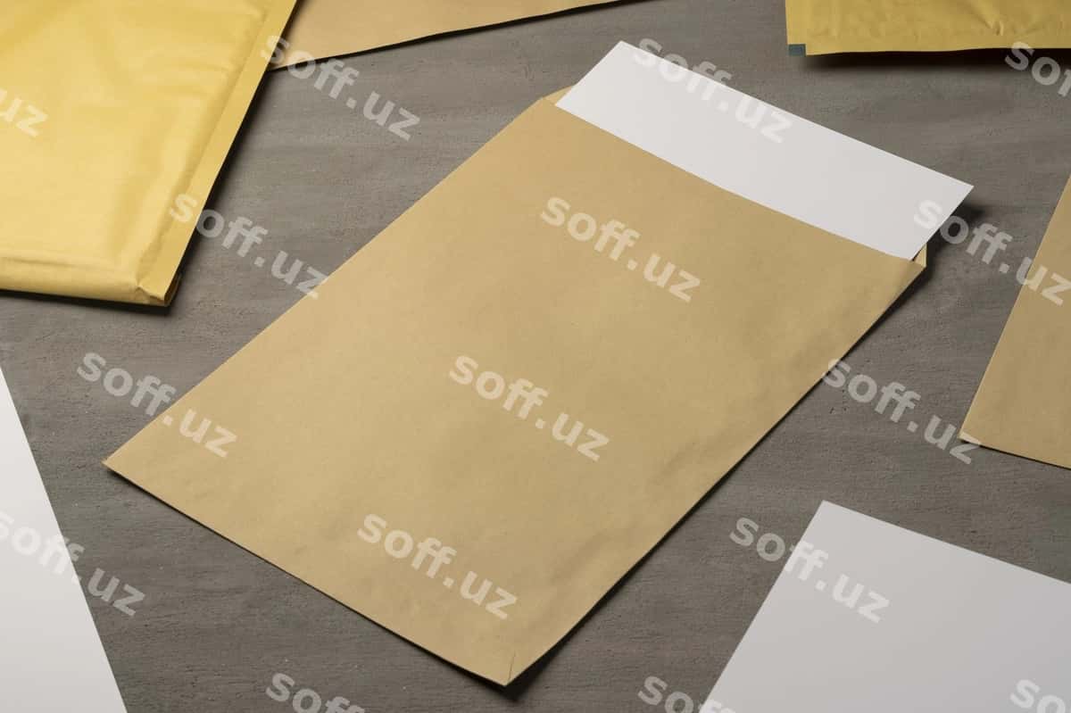 Minimalistik A4 konvert namunasi | Minimalist a4 envelope mockup 1