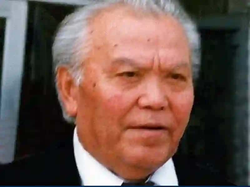 Odil Yoqubov 3