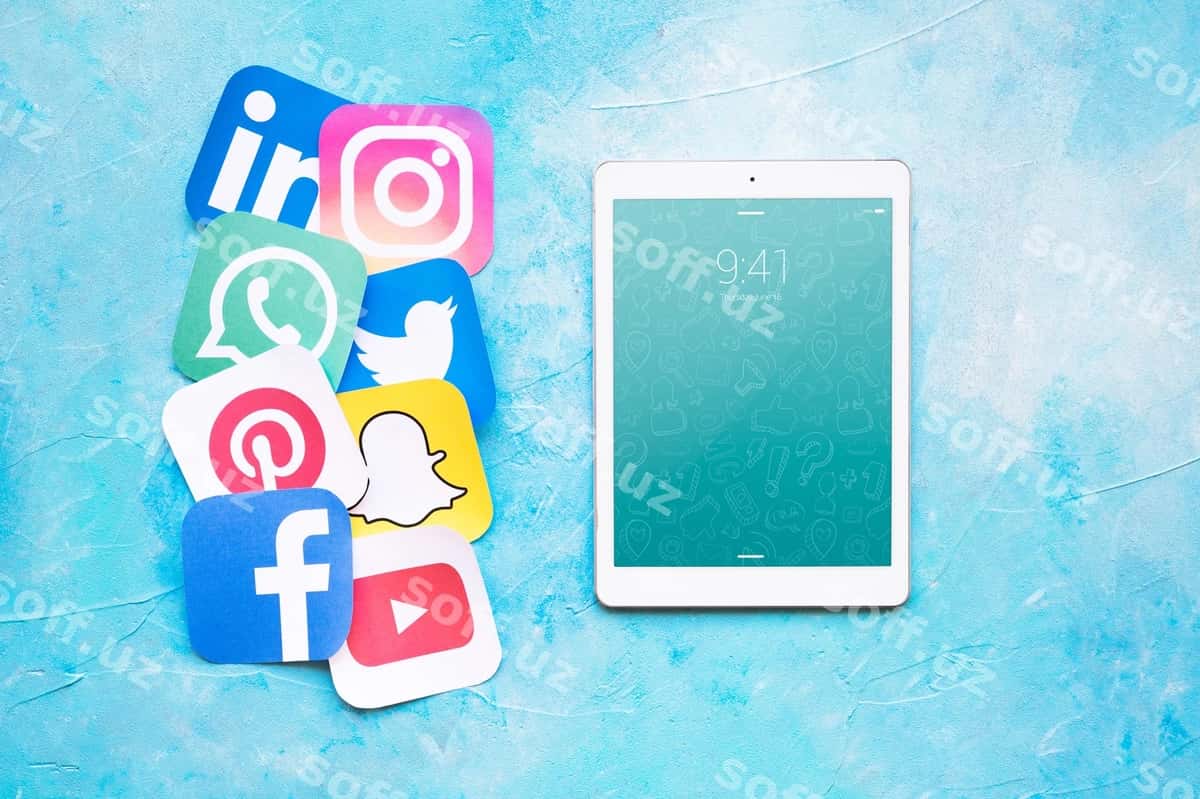 Planshet namunasi ijtimoiy tarmoqlar kontseptsiyasi bilan | Tablet mockup with social media concept 1