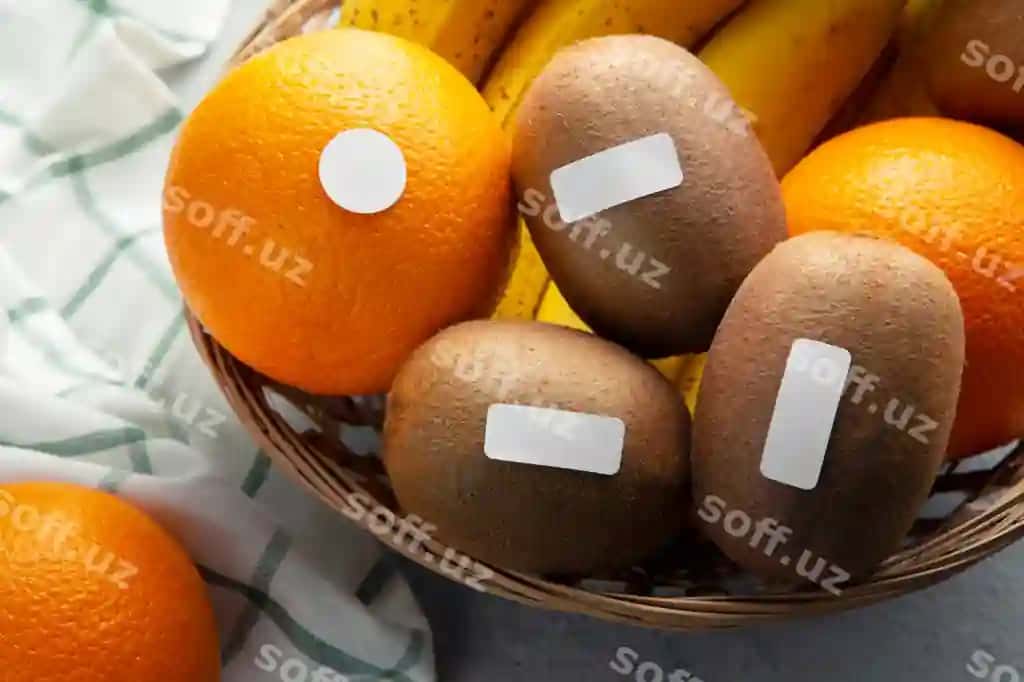 Mevalar joylashuvi stiker namunasi bilan | Fruits arrangement with sticker mockup