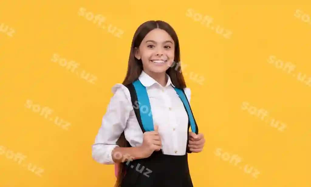 Chiroyli bola maktab sumkasi bilan, baxtli yosh katta qiz sumkani ko'chirmoq, maktabga qaytish, bilim kuni | Cute child with school bag happy teen girl carry backpack back school knowledge day