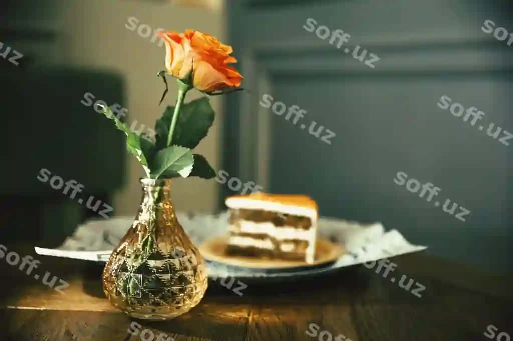 Yaqin gul vase stol | Close up flower vase table