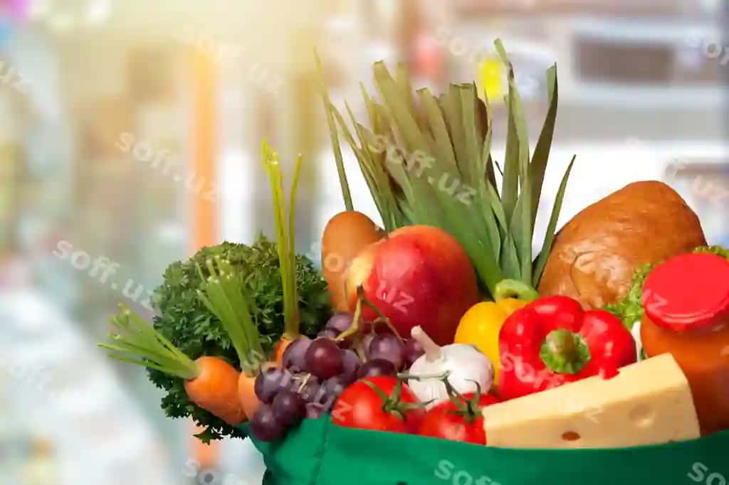 To'liq xarid sumkasi ajralangan orqa fonda | Full shopping bag isolated background