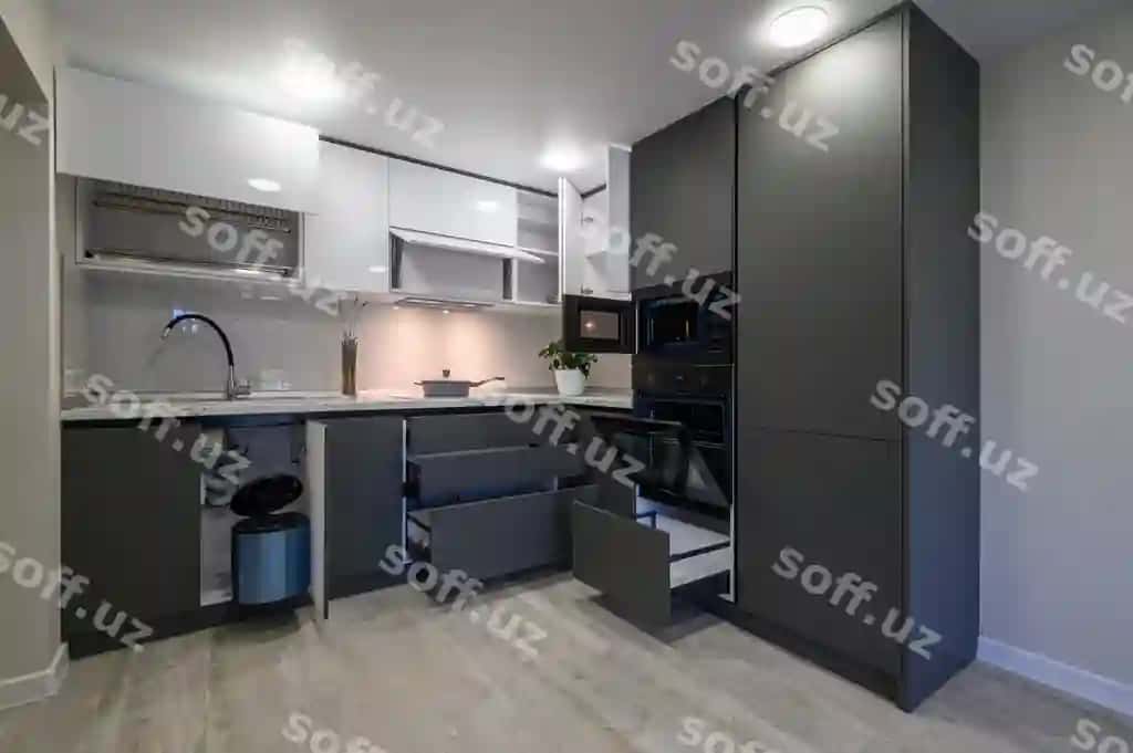 Zamonaviy, oddiy, moda, qora binaf va oq rangdagi oshxona | Modern simple trendy dark grey white kitchen