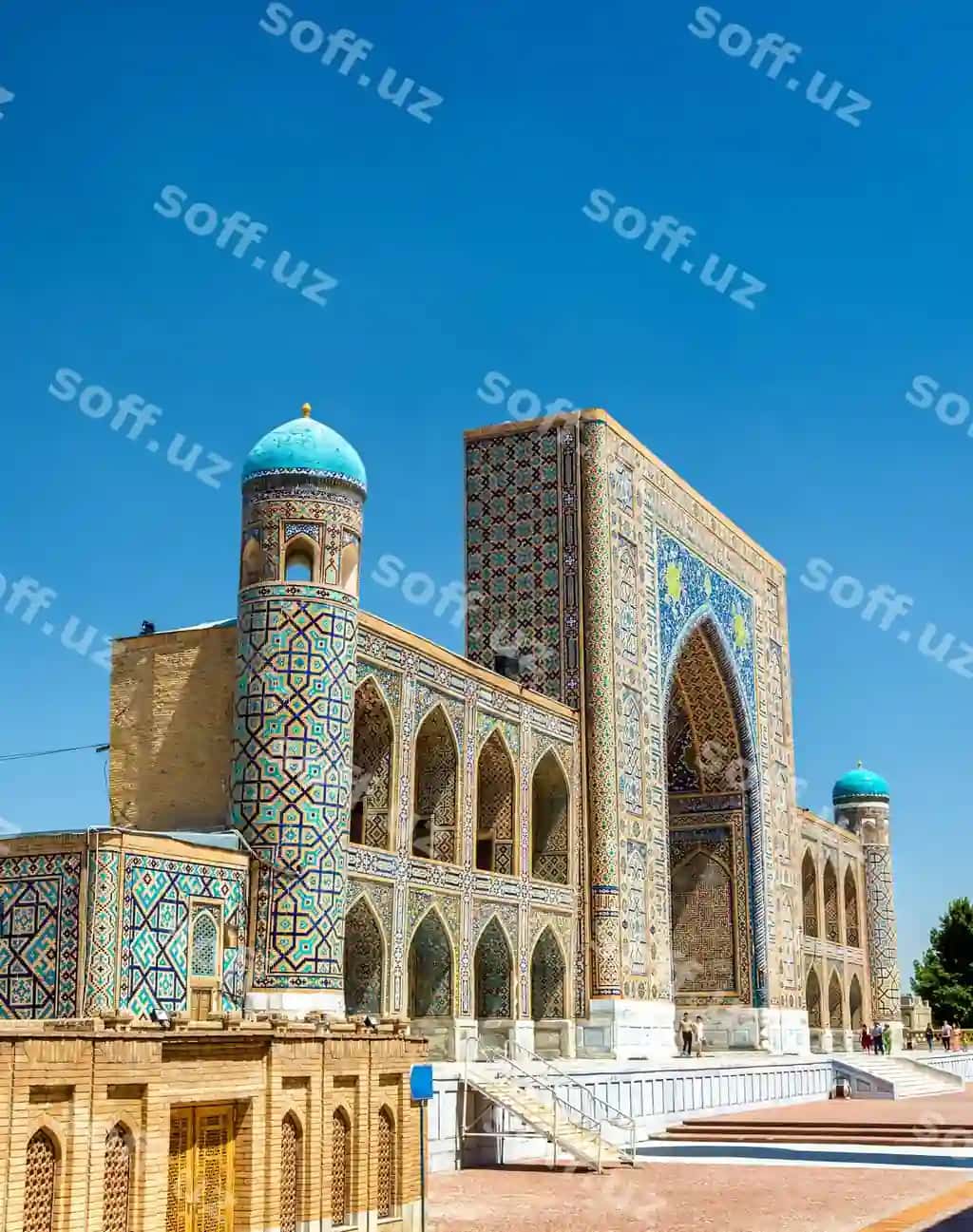 Tilyakori madrasa Registon maydoni Samarqand O'zbekiston | Tilyakori madrasah registan square samarkand uzbekistan