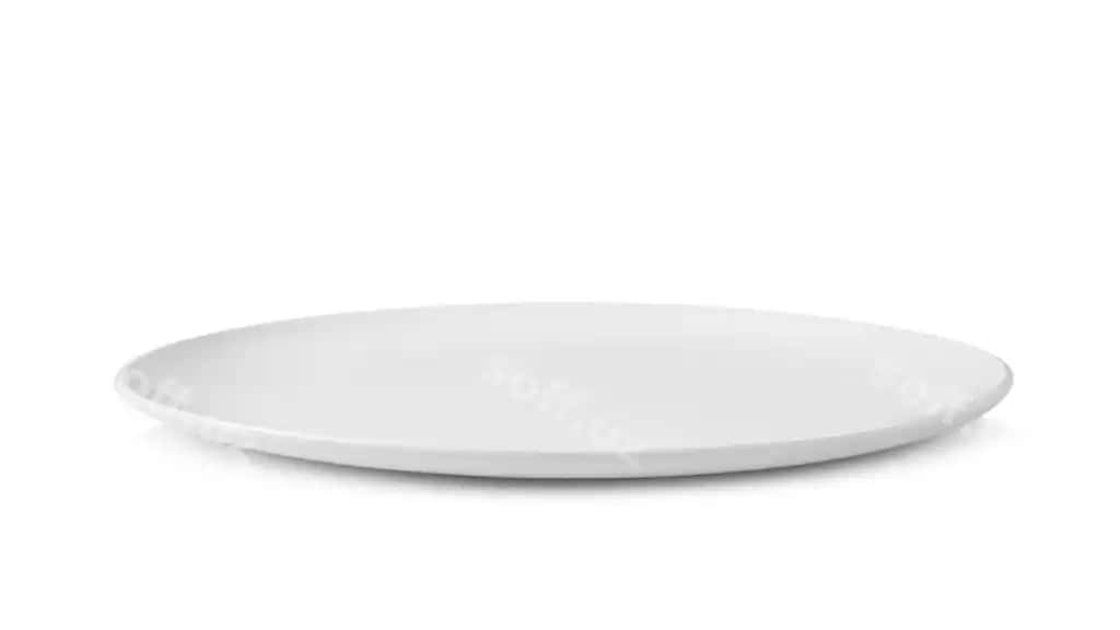 Oq katta oq fonda ajraltirilgan | White plate isolated white