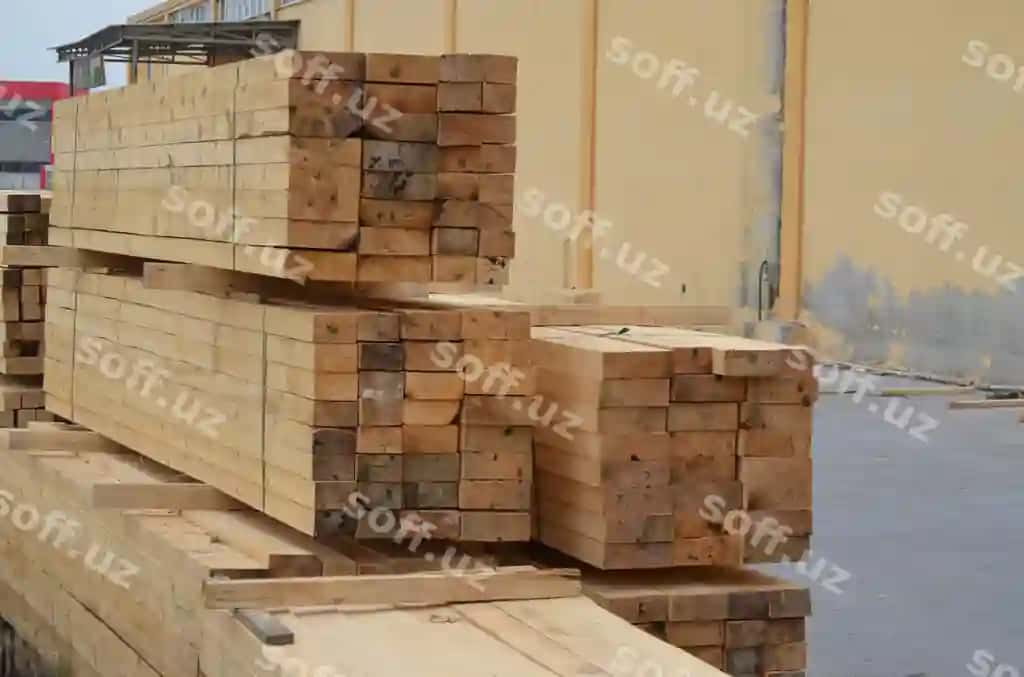 Xom yog'och sawmill joylash | Stack raw wood sawmill