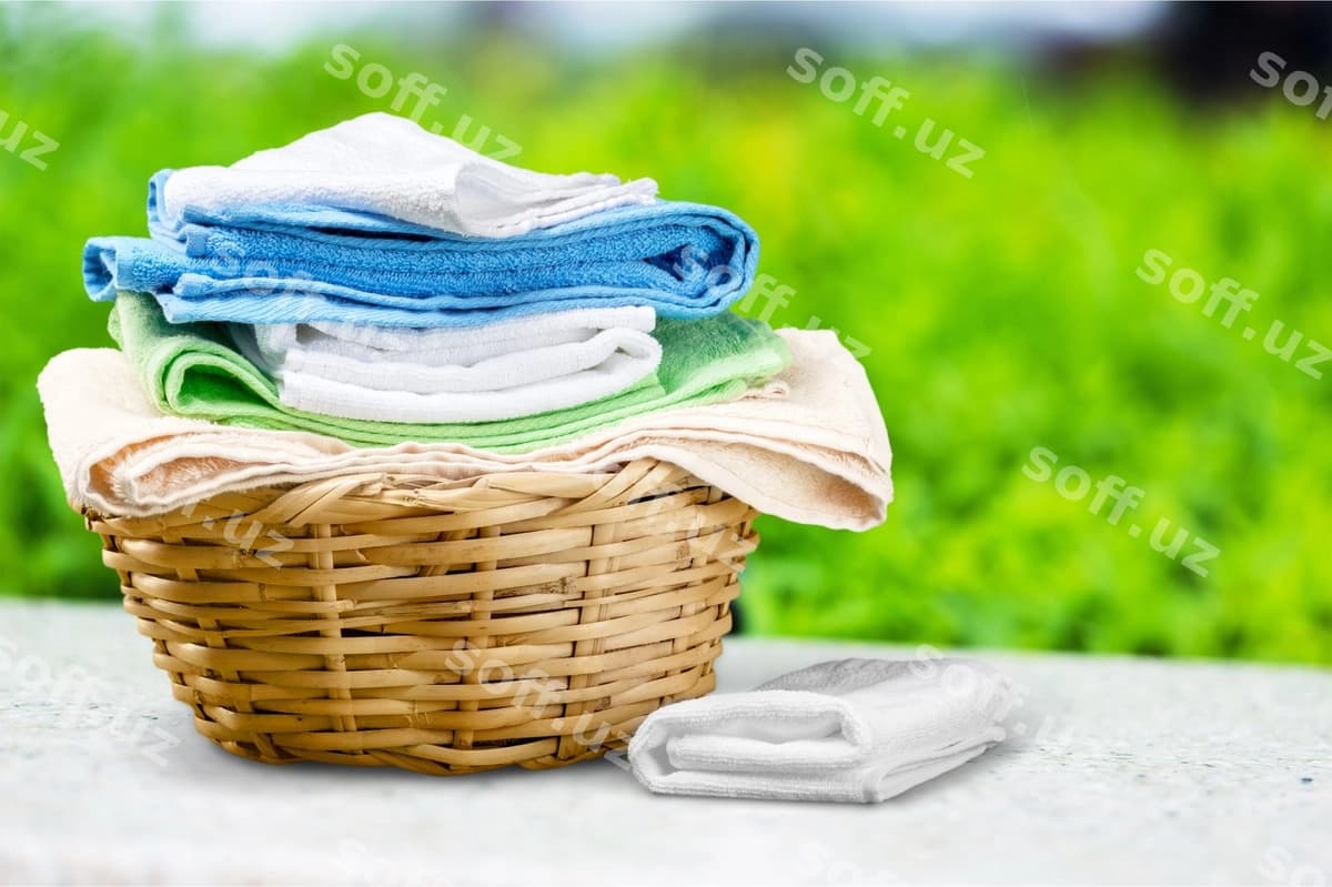Kir olish qutisi havaskanlar bilan stol | Laundry basket with towels table