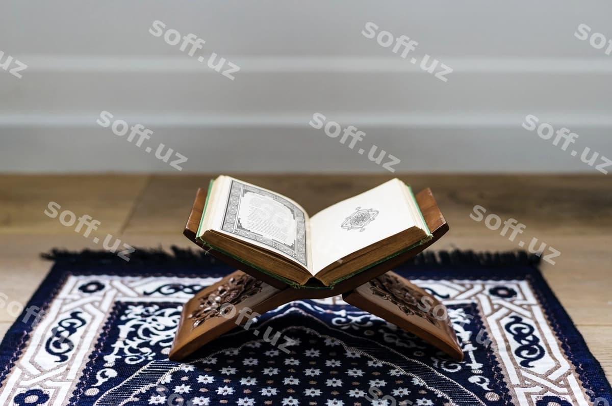 Qur'on Islom dinining markaziy diniy matnidir. | Quran central religious text islam