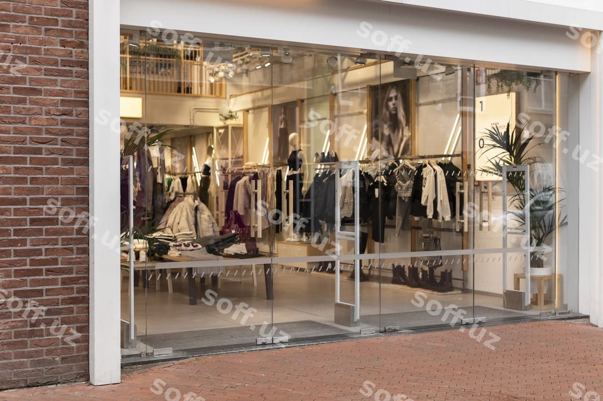 Oyna do'kon mockup dizayni | Window shop mockup design