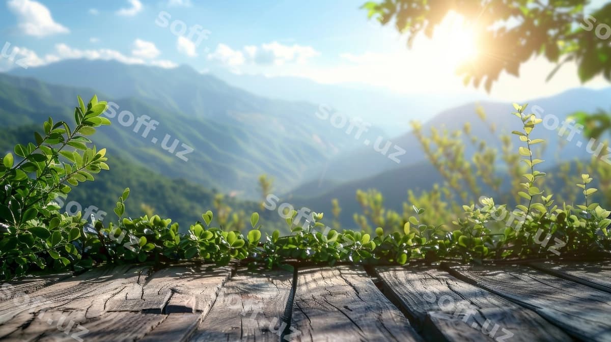 Yog'ochli stol to'p qatorini ko'rayotgan | Wooden table overlooking mountain range