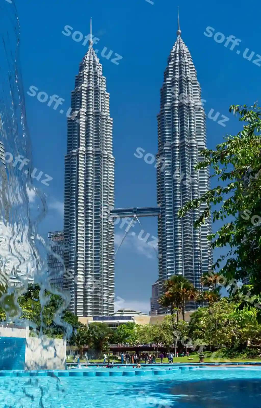 Kuala Lumpur shahri Malaysia chiroyli shahar manzorati yorqin quyoshli kun | Kuala lumpur city malaysia beautiful cityscape bright sunny day